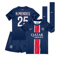 Maglie da calcio Paris Saint-Germain Nuno Mendes #25 Prima Maglia Bambino 2024-25 Manica Corta (+ Pantaloni corti)